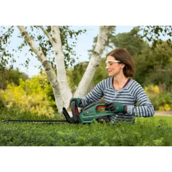 Bosch Akku-Heckenschere AdvancedHedgeCut 18V-55