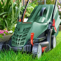 Akku-Rasenmäher UniversalRotak 37-550*Bosch Clearance