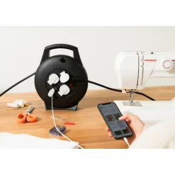 Brennenstuhl Vario-Line Kabelbox 3-fach USB-Ladefunktion 10m