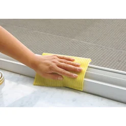 D-Profildichtung selbstklebend weiß 6m 9x6 mm*