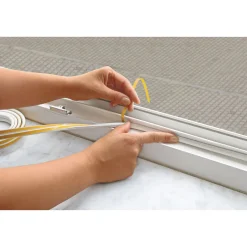 E-Profildichtung selbstklebend weiß 10m 9x4 mm