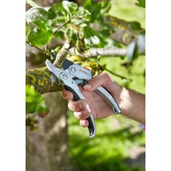 Gardena Comfort Ratschenschere SmartCut