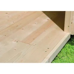 Karibu Fussboden fuer Sockelm naturbelassen