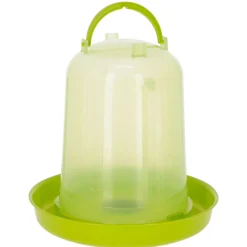 Kunststofftränke mit Stöpsel 8 L grün