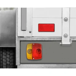 LAS 10206 Reflektor rot viereckig 2 Stk.* Clearance