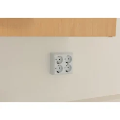 AP-Schalterprogramm PlanoLuxe weiß Steckdose 4-fach*REV Ritter Hot